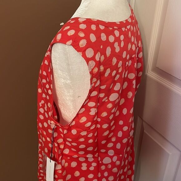 Velvet by Graham & Spencer Top New Size Medium - Picture 3 of 7